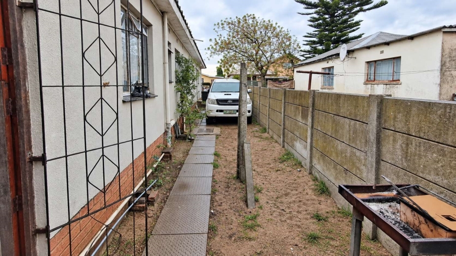 3 Bedroom Property for Sale in Eikendal Western Cape